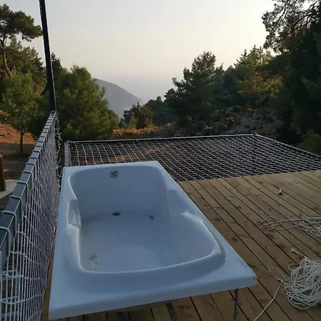 Tuerkdomes Glamping Hotel Alinca Exterior photo