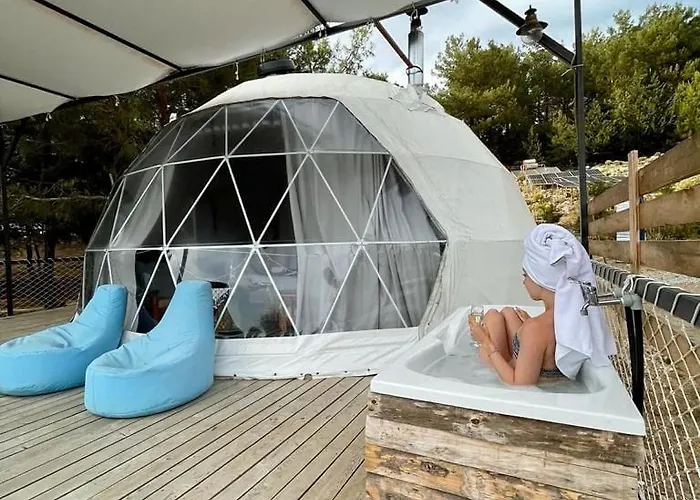 Tuerkdomes Glamping